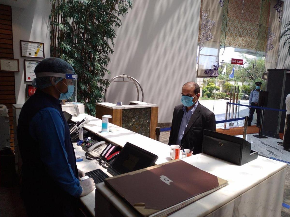 Fortune Sector 27, Noida - Member Itc Hotels' Group Екстериор снимка