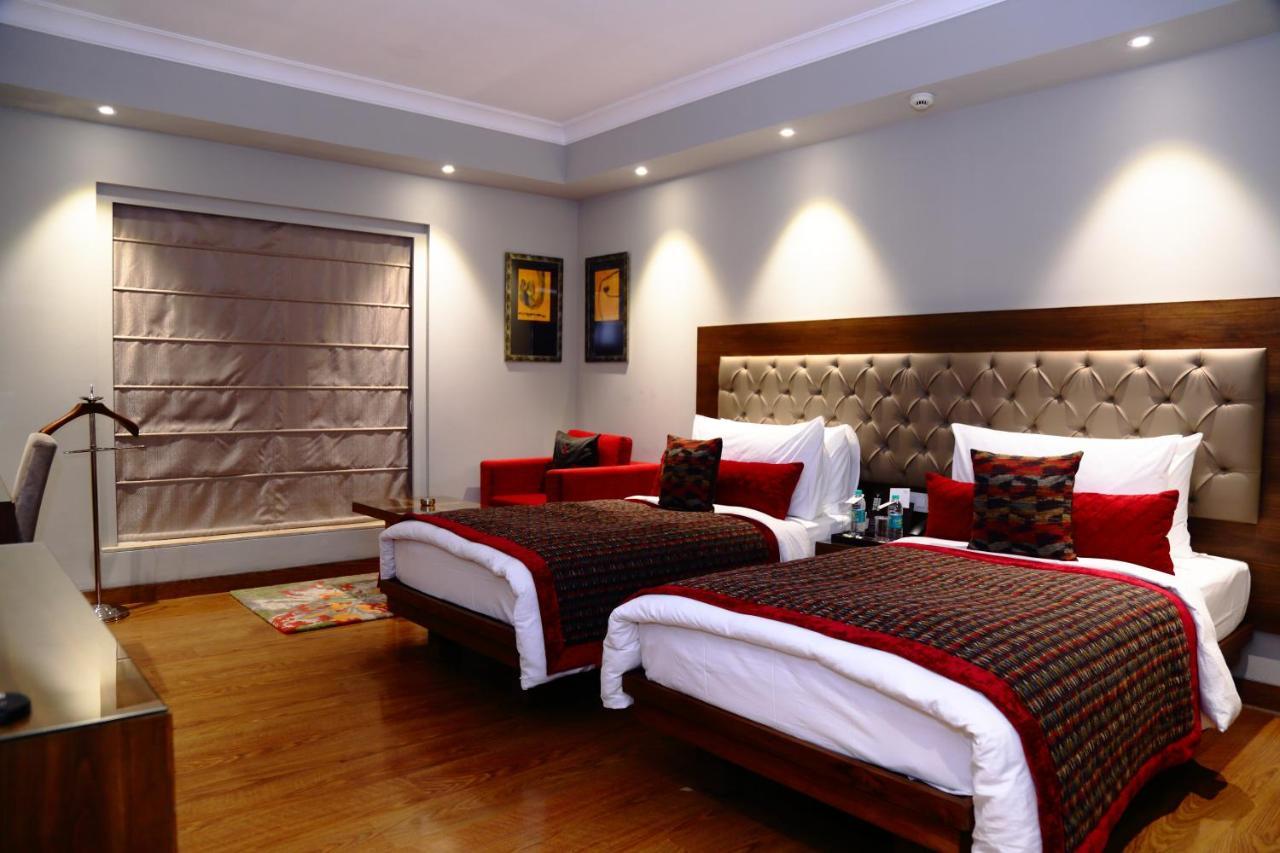 Fortune Sector 27, Noida - Member Itc Hotels' Group Екстериор снимка