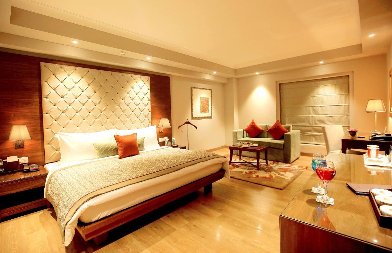 Fortune Sector 27, Noida - Member Itc Hotels' Group Екстериор снимка