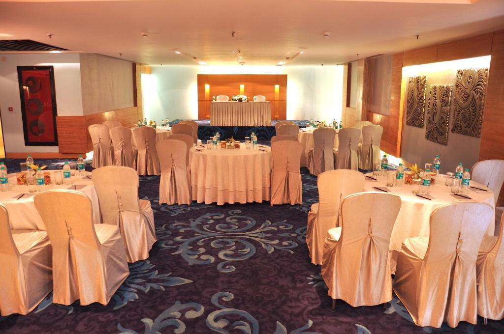 Fortune Sector 27, Noida - Member Itc Hotels' Group Екстериор снимка
