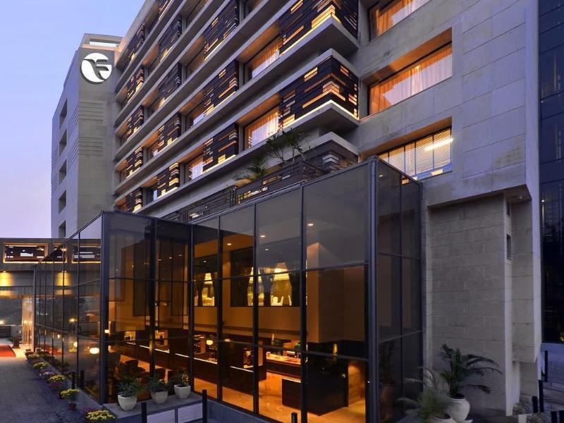 Fortune Sector 27, Noida - Member Itc Hotels' Group Екстериор снимка