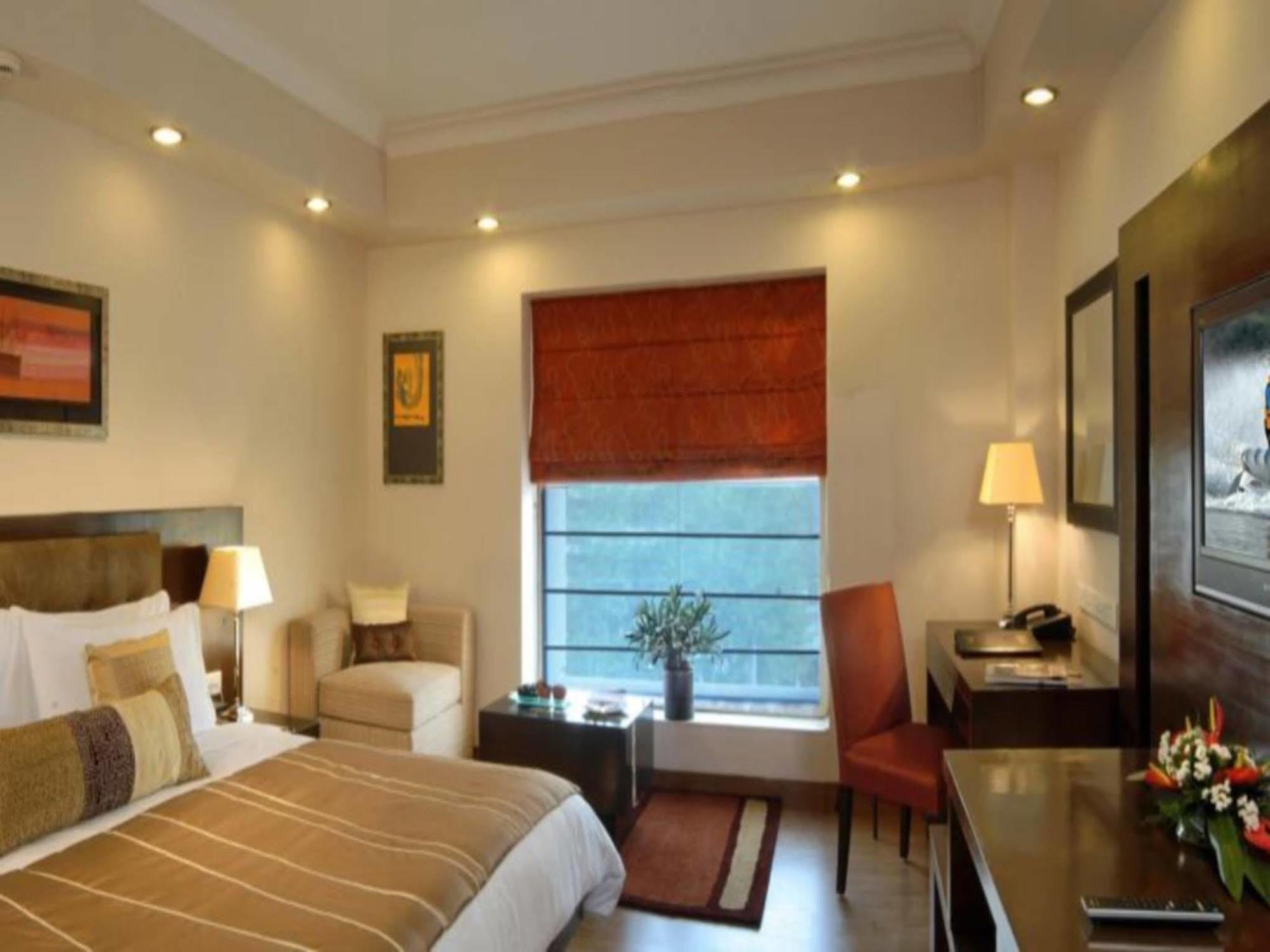 Fortune Sector 27, Noida - Member Itc Hotels' Group Екстериор снимка